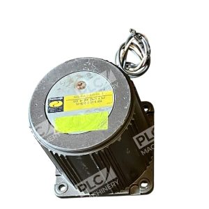 Panasonic 100V 4P 25W 30min 9.5uF Servo Motor M8RA25G4L1