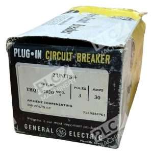 General Electric THQL32030 Plug-In Circuit Breaker 3-Pole (Box of 2) NIB