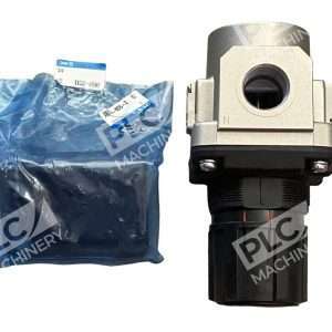 SMC AR50-N06-Z Modular Regulator w/ AR50P-270AS Brackets