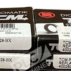Dichtomatik TCM Oil Seal VA-028-BX (lot of 4)