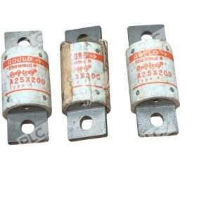 Lot of 3 Gould Shawmut A25X200 Type 4 Fuse