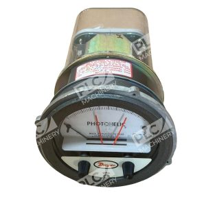 Dwyer 3210C Max Pressure 35PSIG Photohelic Series Pressure Gauge