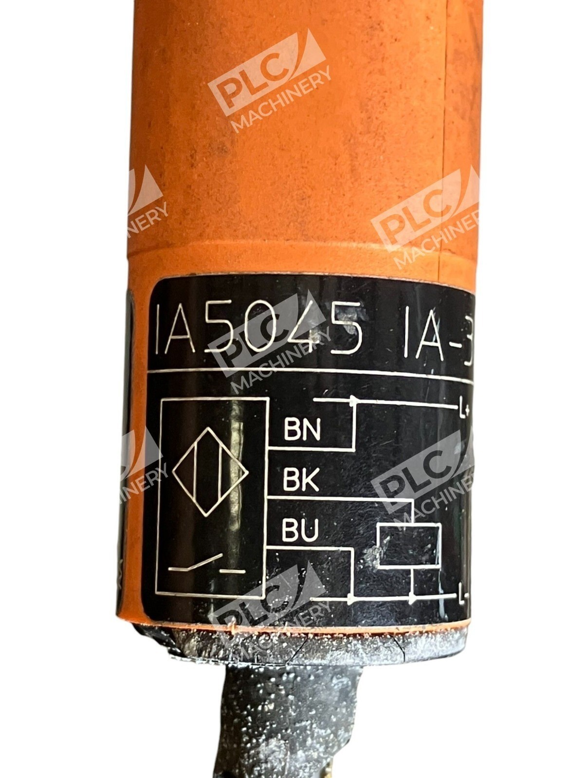 Ifm Efector Inductive Sensor IA5045 IA-3010-BPKG - Image 3
