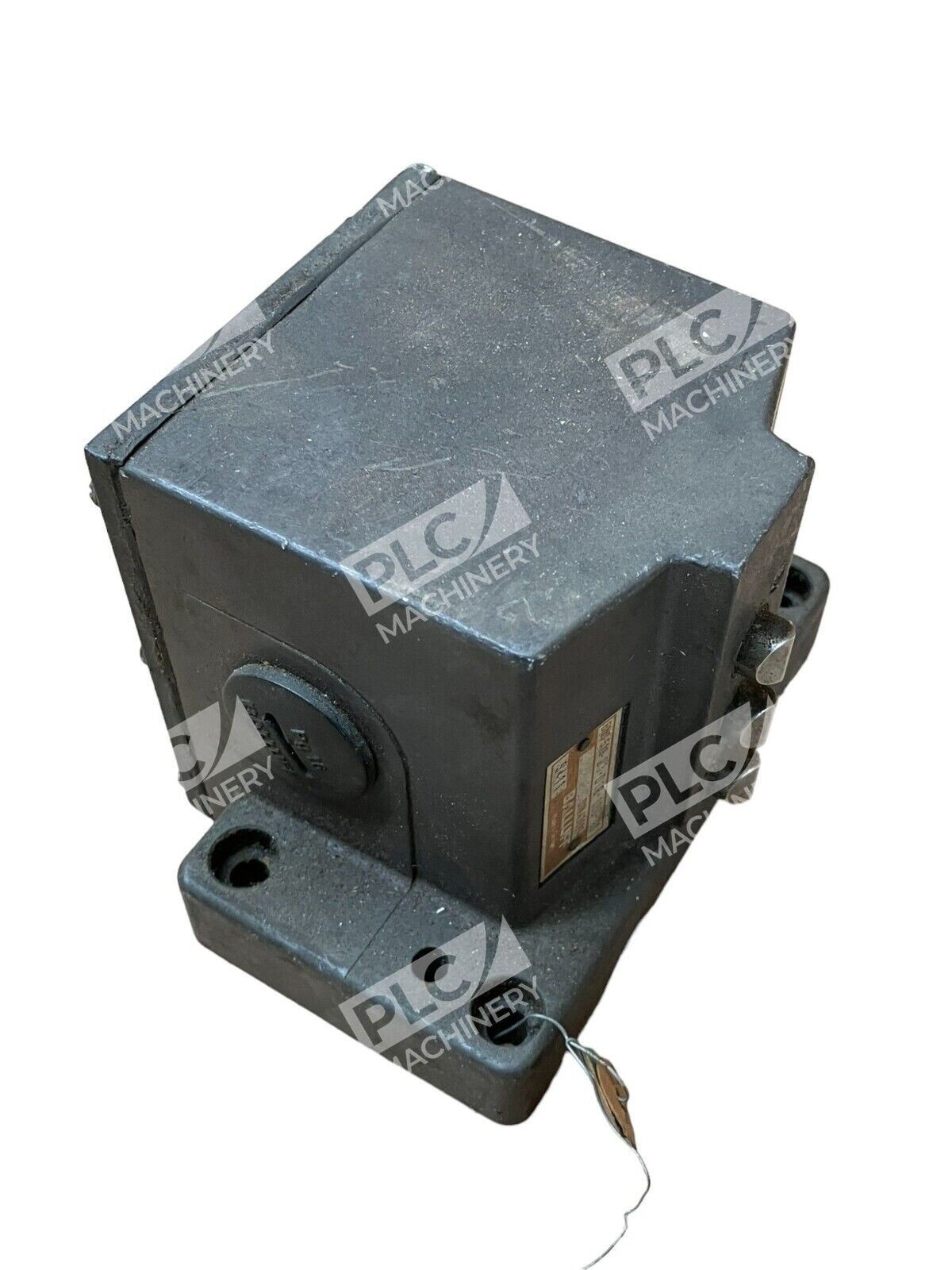 Balluff BNS 519-D3-D16-100-10 Switch 6A 240VAC - Image 2