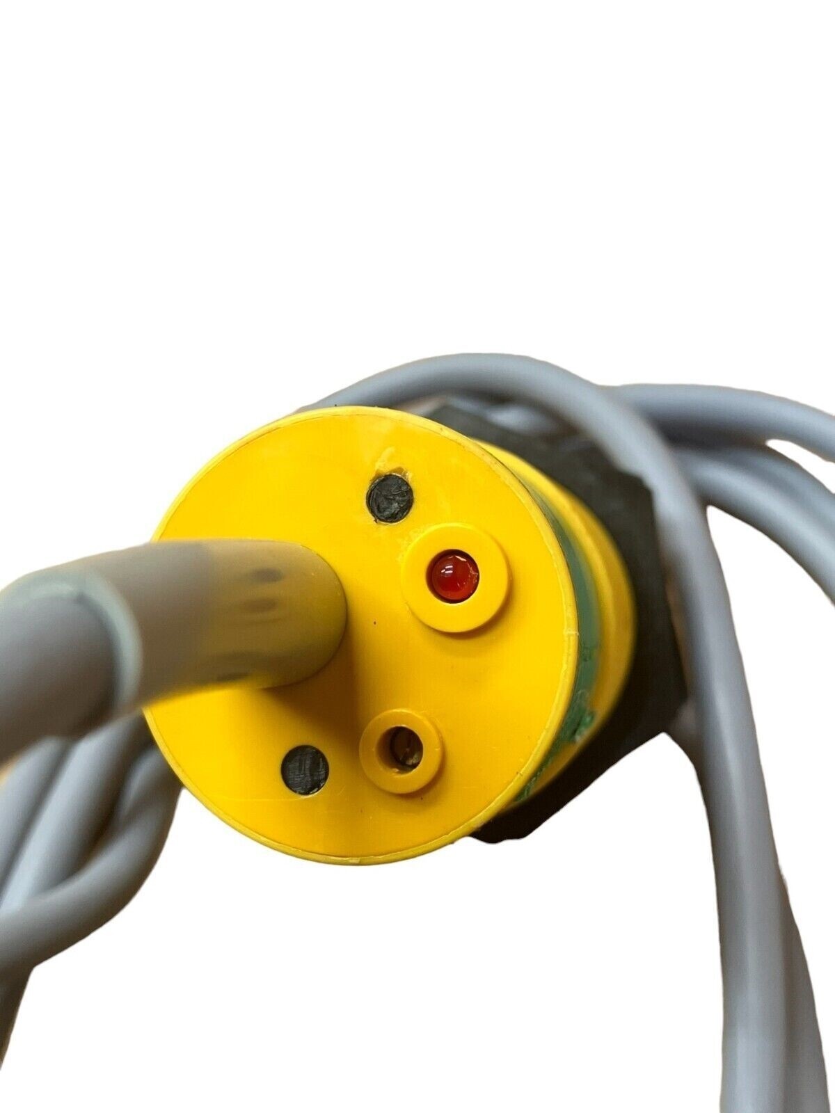 Turck Bi 10NF-S30-AN6X DC Cable Ferrite Barrel - Image 5