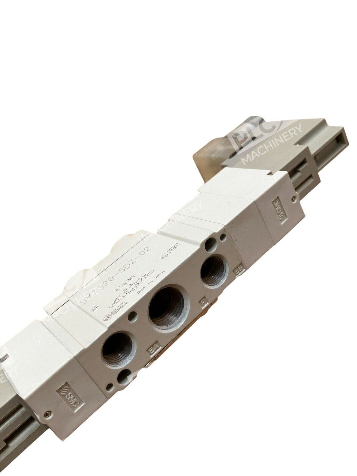 SMC SY7320-5DZ-02 Body Ported Solenoid Valve - Image 6