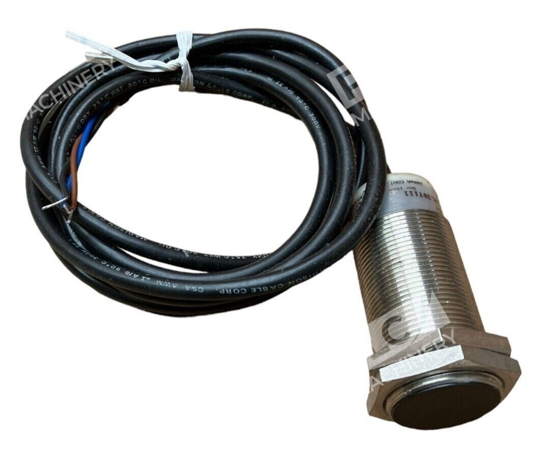 Cutler Hammer E57LAL30T111 /E1 Proximity Sensor - Image 2