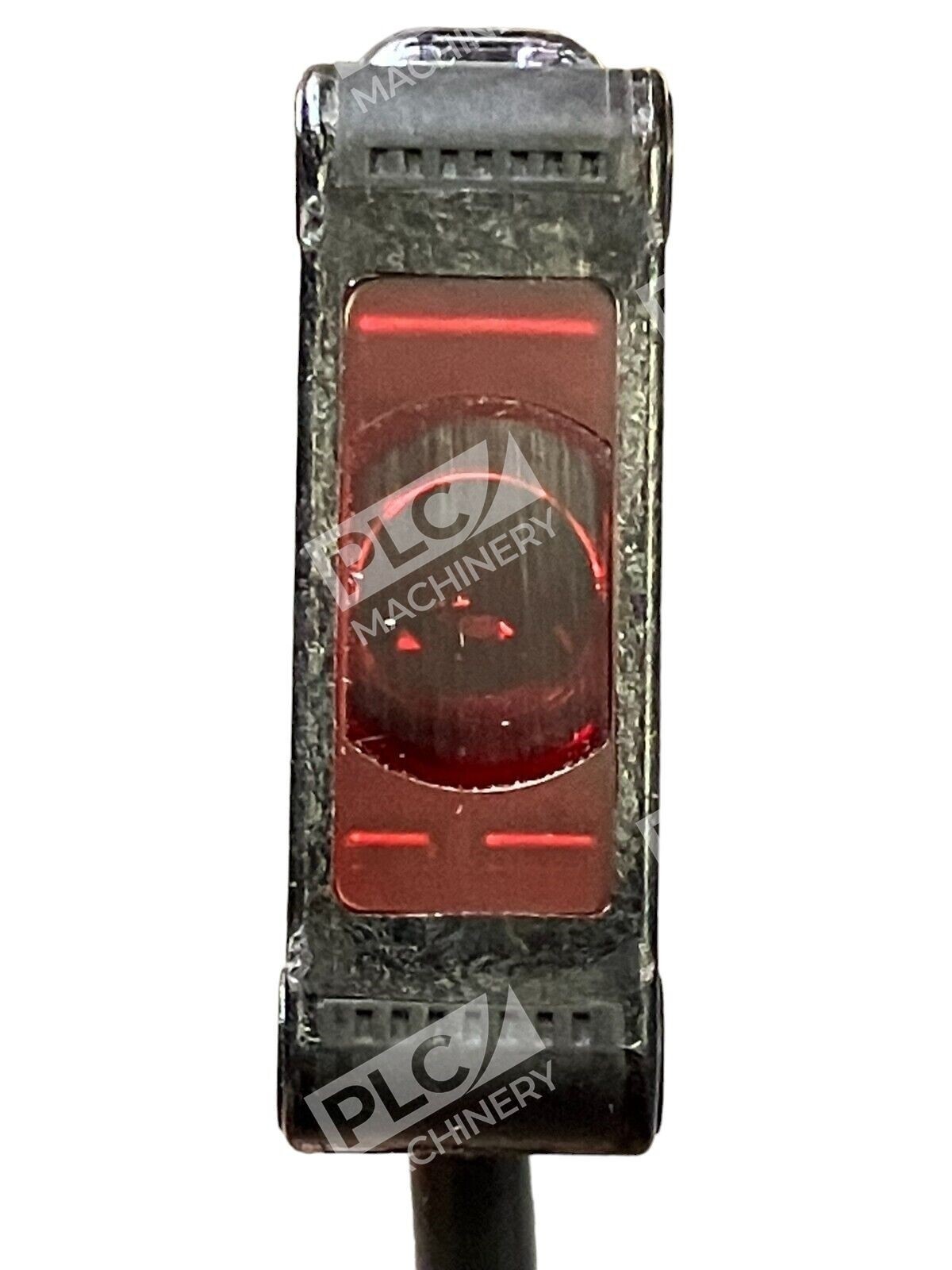 Omron E3Z-T81A-D Photoelectric Sensor New - Image 7