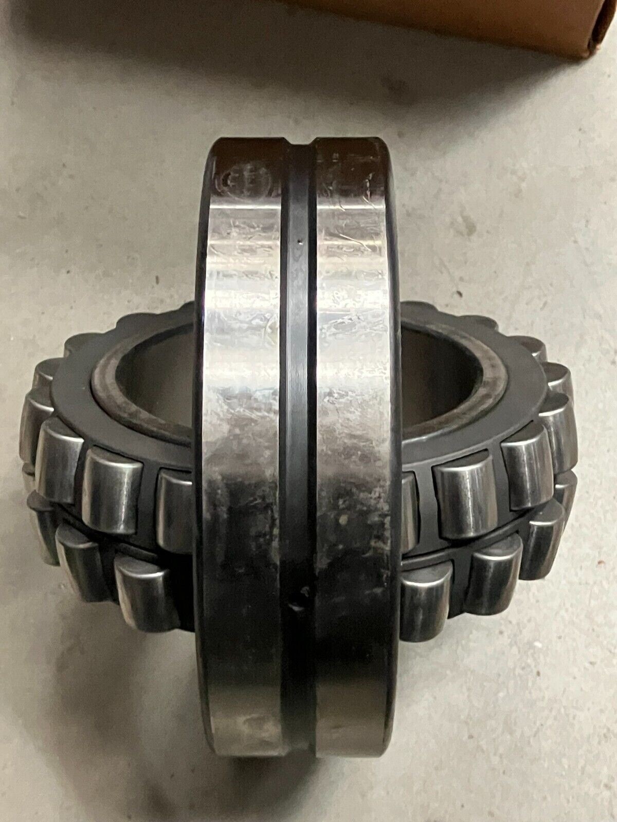 SKF 22226 CCK/C3W33 Spherical Roller Bearing - Image 4