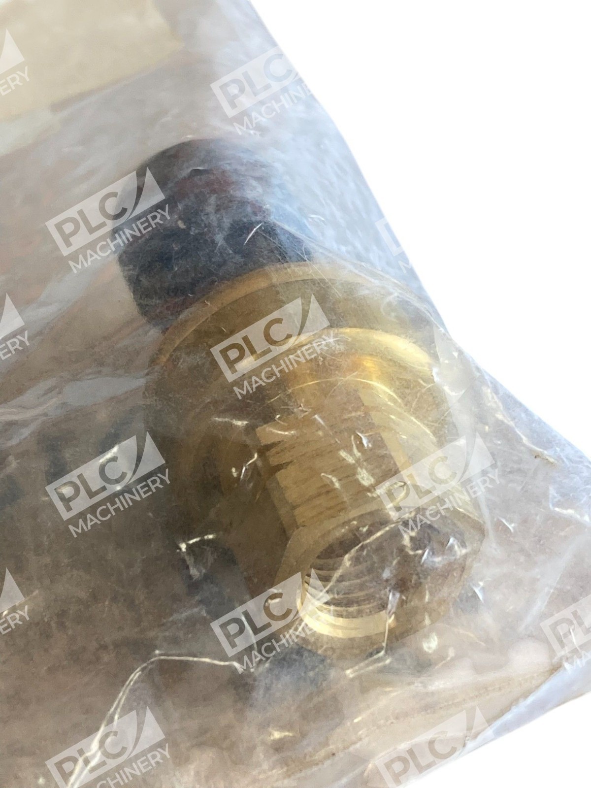 Carlyle LF18-197 Pressure Transducer HK05YZ007 - Image 3
