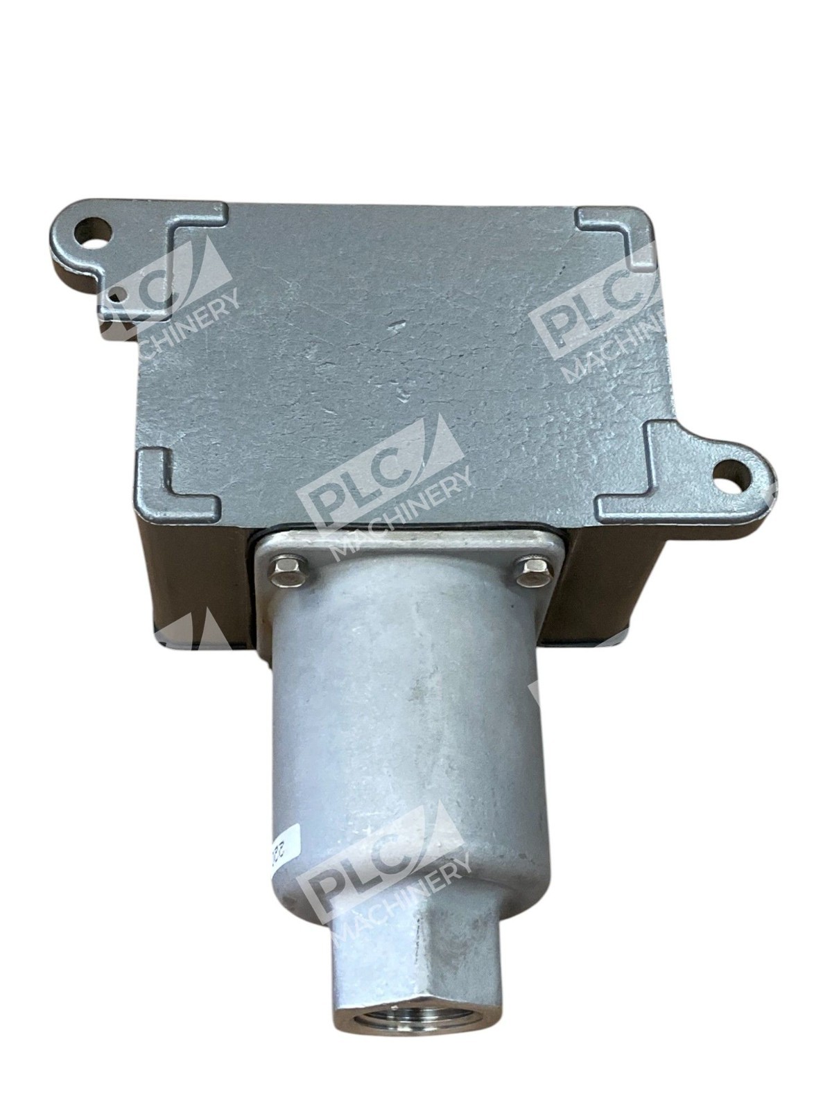 United Electric UE 15A 480VAC 30"HGV-20 PSI 25PSI Pressure Switch J6 S134B - Image 7