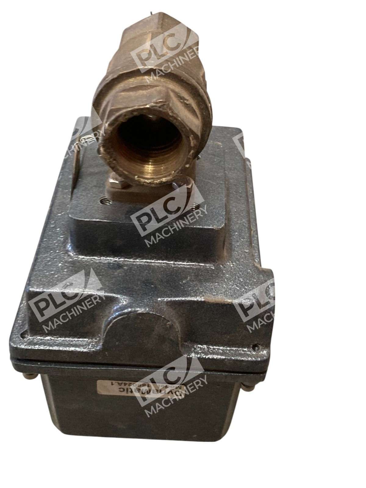 DynaMatic 189024A.1 DynaQuip 100INLB 115VAC 0.55A Lock Rotor Actuator AE103 - Image 5