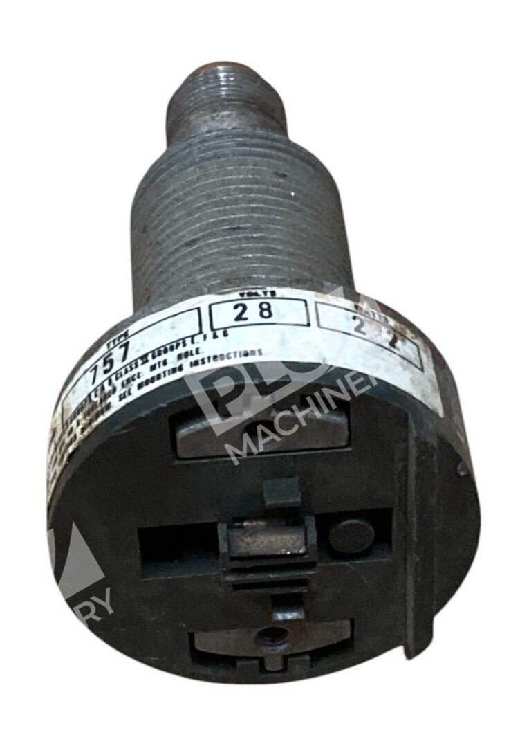 Allen Bradley Type 757 28V 22W Lamp 800H-QPB24*# /A - Image 6