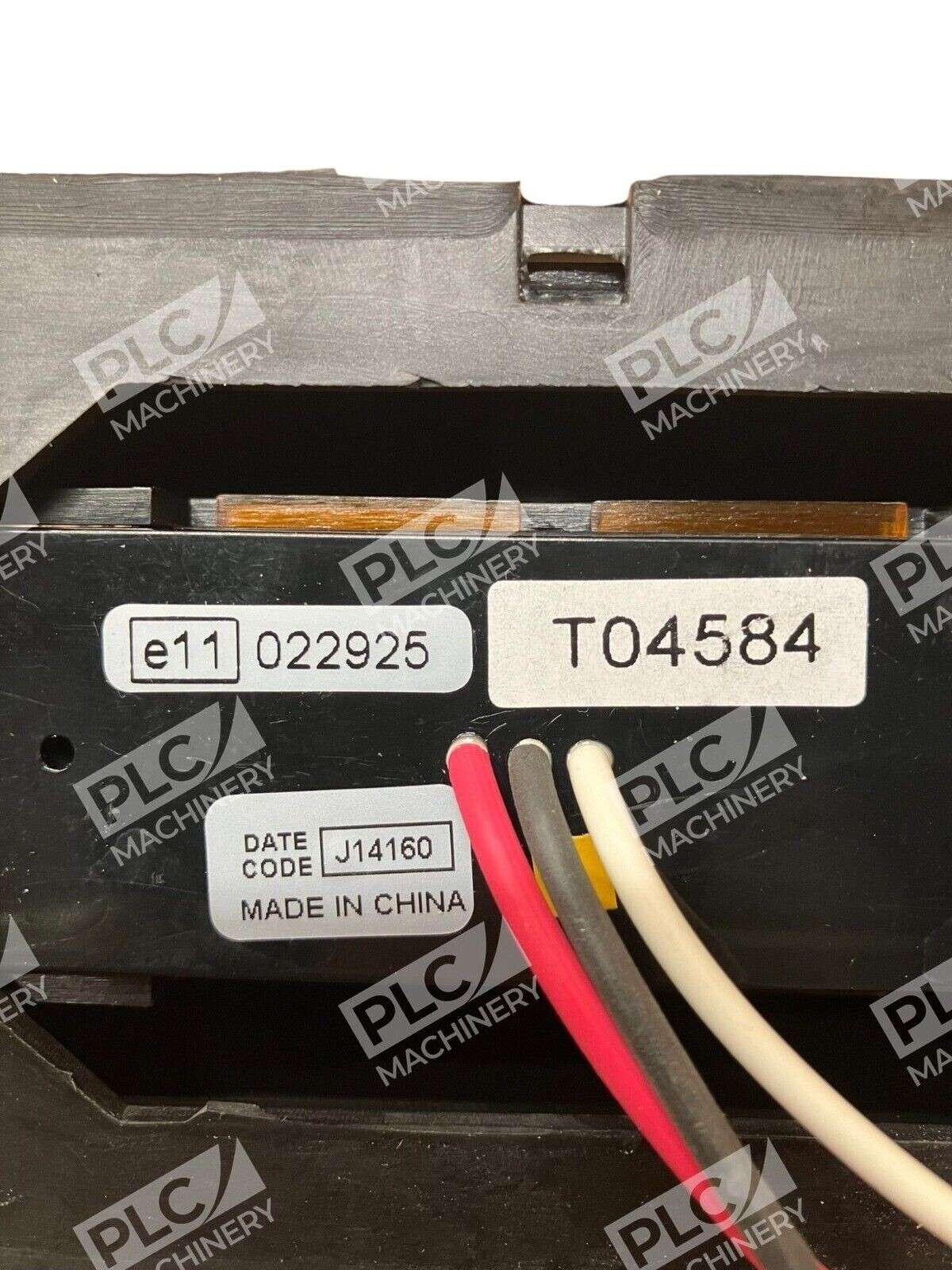 Code 3 LCB25AH LED Amber Light New In Box - Image 4