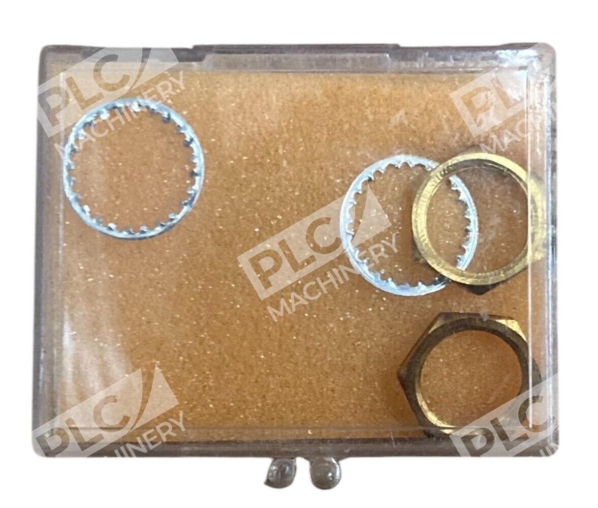 Clippard Minimatics #10-32 Outlet 3 Way Toggle Valve TV-3S - Image 3