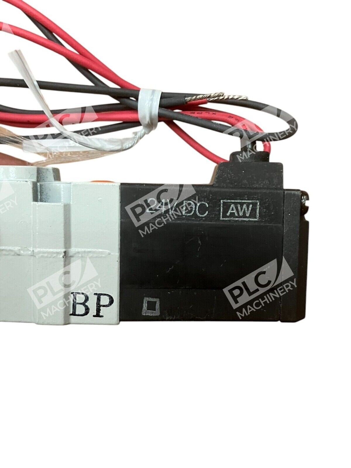 SMC 24VDC Solenoid Valve NVKF332-5G-M5 - Image 6