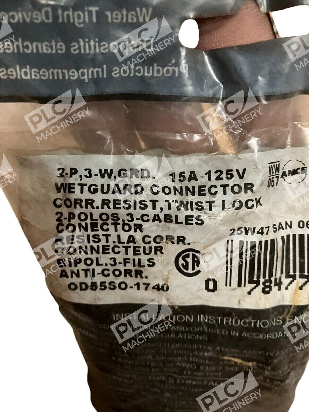 Leviton 2-P 3 Wire 15A-125V Twist-Lock Wetguard Connector OD55SO-1740 - Image 3