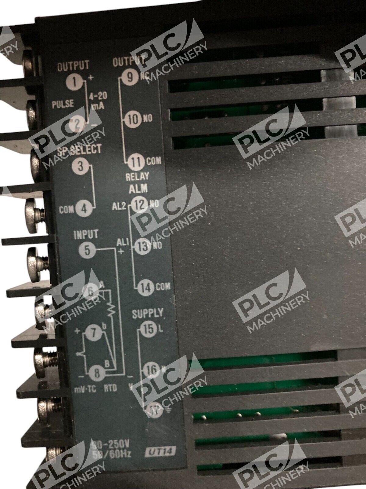 Yokogawa Digital Temperature Controller UT14 - Image 3