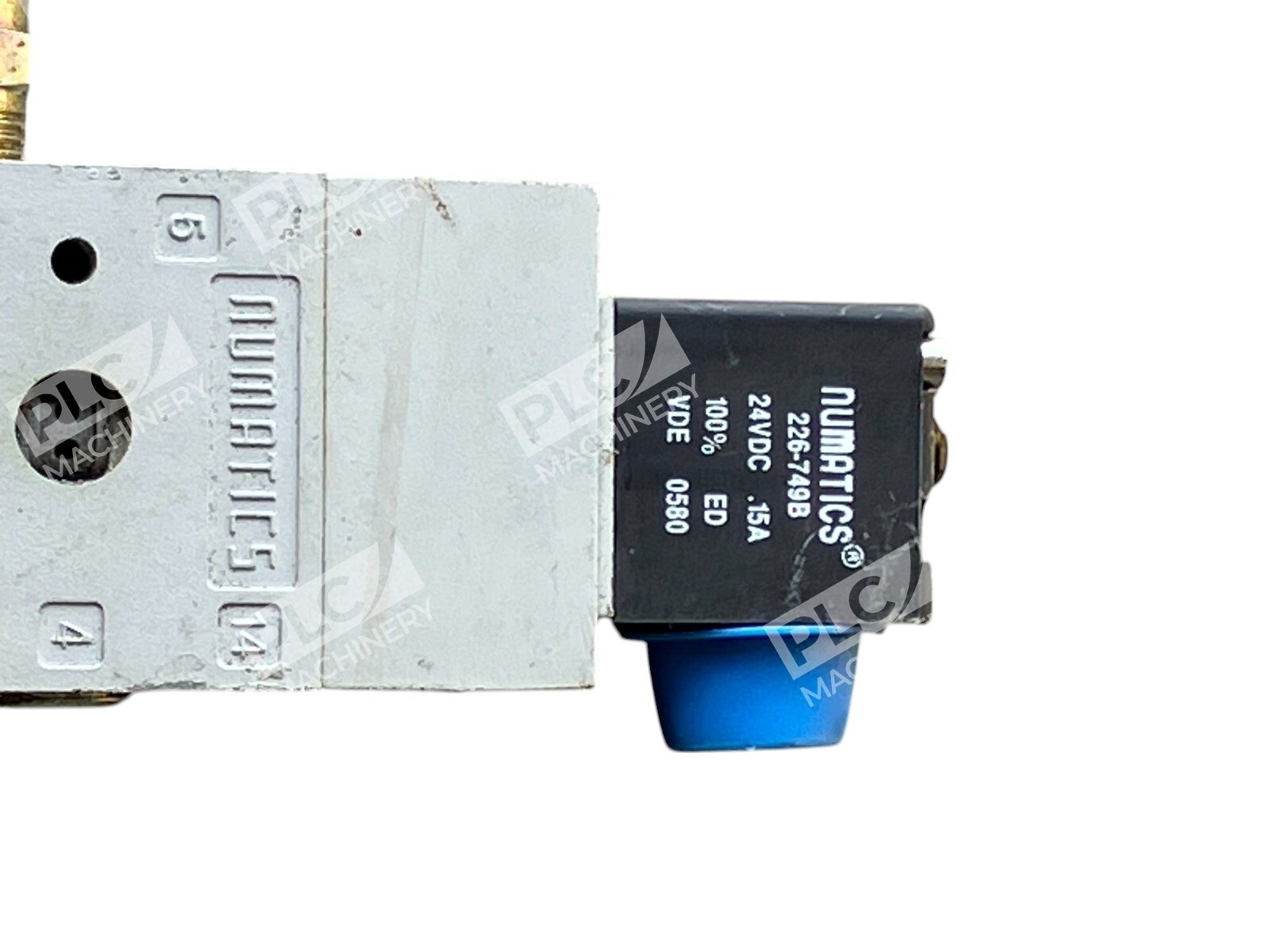 Numatics 226-749B Solenoid Valve with 2 24VDC .15A 100% ED VDE 0580 - Image 3