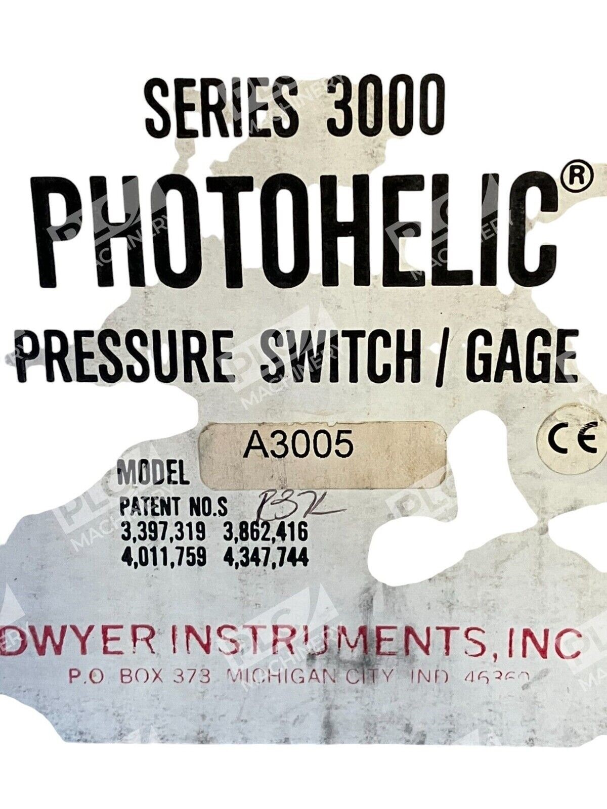 Dwyer Instruments Series 3000 Photohelic Pressure Switch Gage Model A3005 - Image 4
