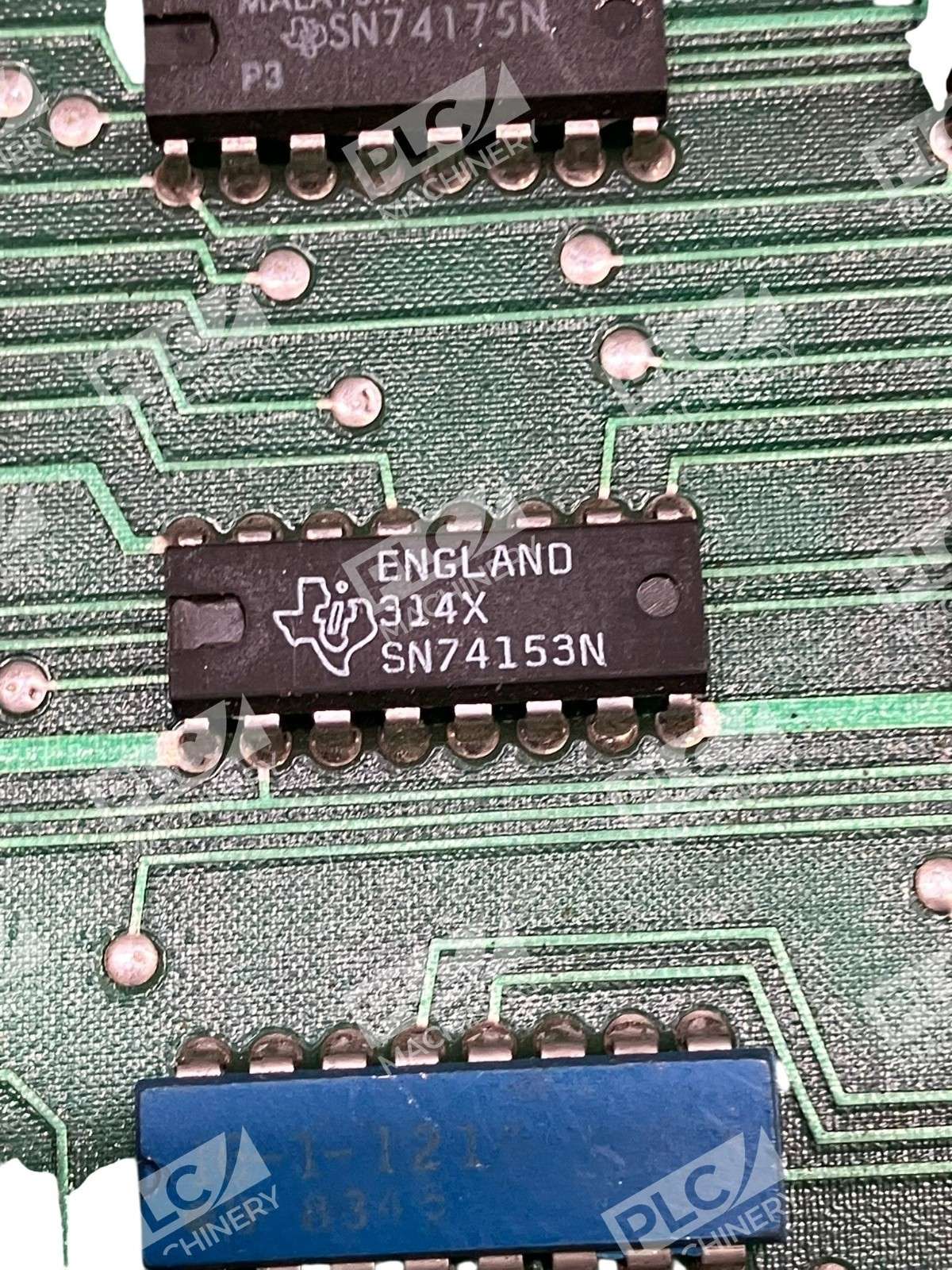 4653 Universal Instruments Display Driver Circuit Board 17143 Industrial Rev E - Image 4
