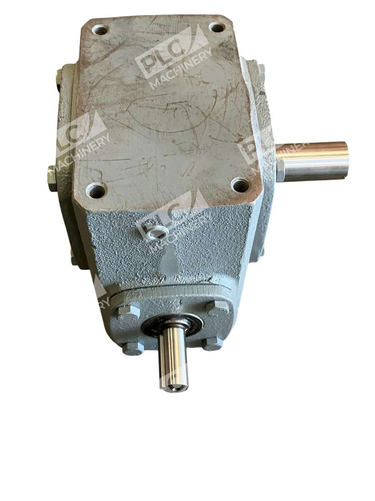 Cleveland Gear M2011AAH20B-S Speed Reducer Gearbox Type I Size 21 R20:1 30 lbs - Image 2