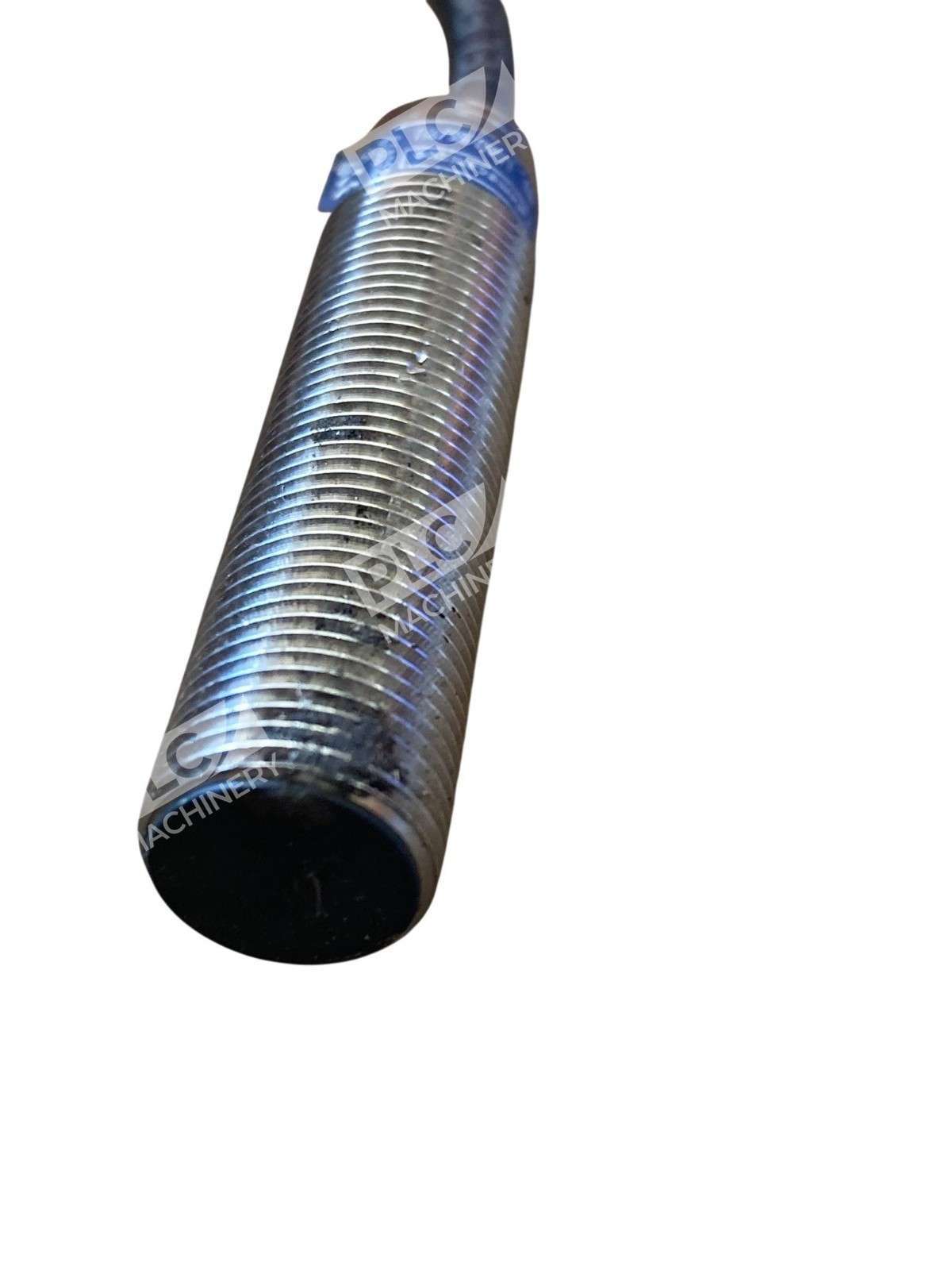 Telemecanique XS1M12PA371 proximity sensor - Image 3