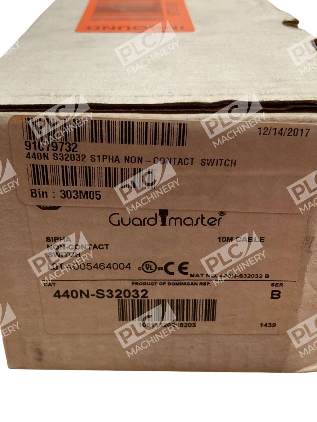 Allen Bradley 440N-S32032 Guardmaster Sipha Non-Contact Switch Series B Rockwell - Image 3