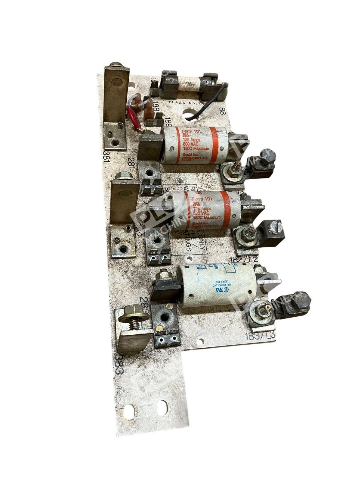 Fuse Block Assembly Featuring Bolt-Down Style Fuses 705330038R - Image 3