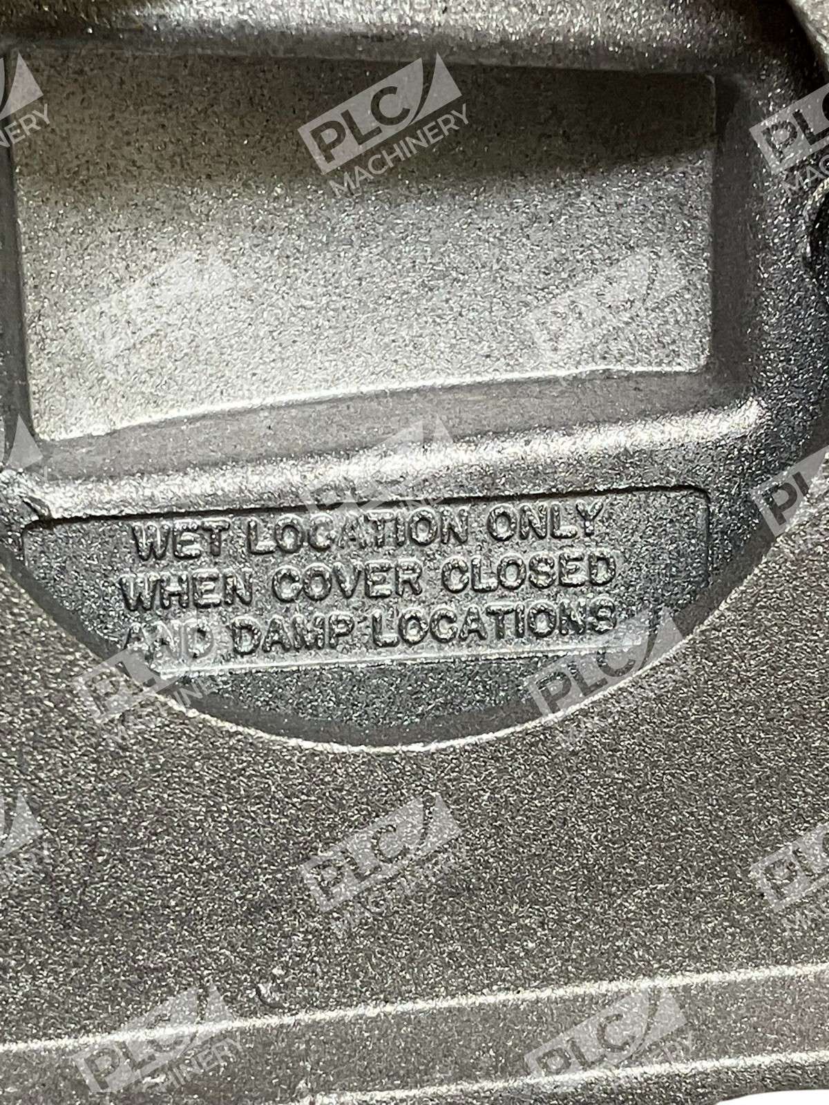 Hubbell Wet Location Outlet Cover - Image 4