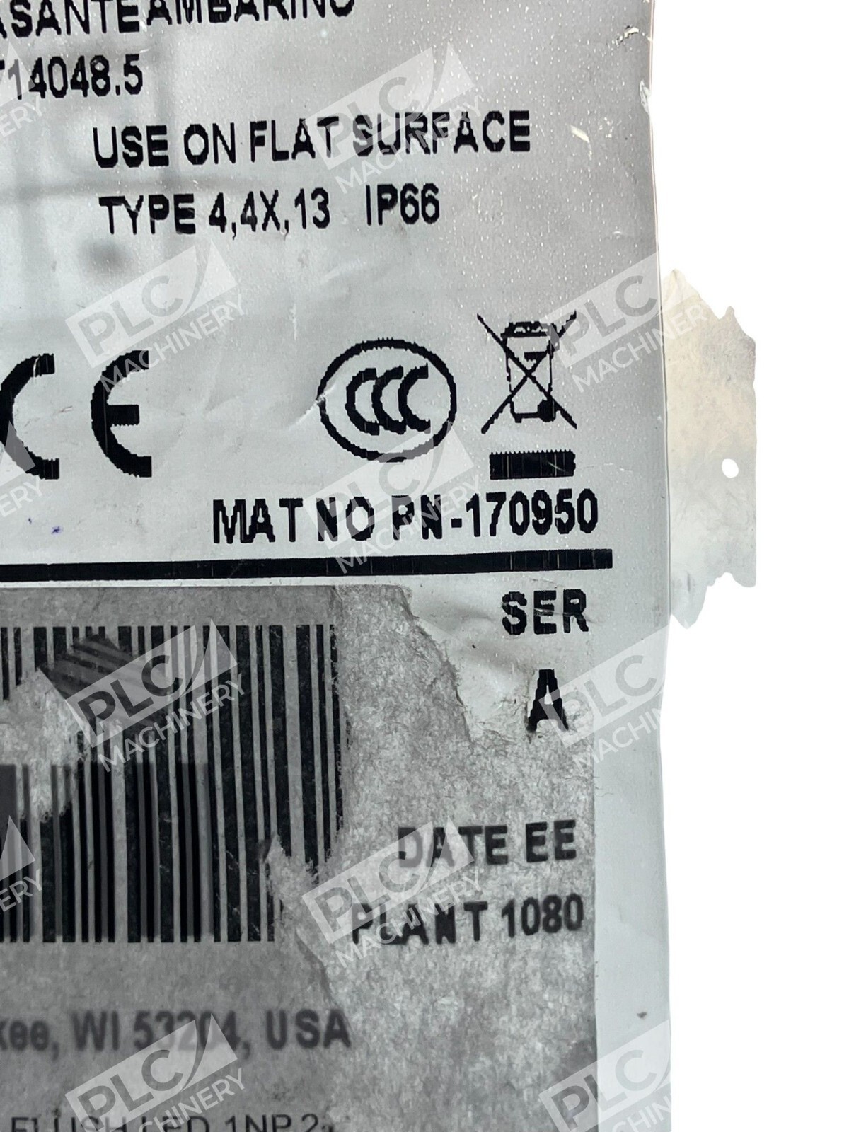 Allen Bradley 800FP-LF0PN3WX10 Series A Illuminated Flush Push Button Amber - Image 4