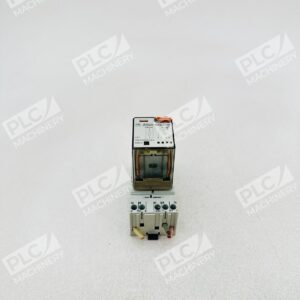 Allen Bradley 700-HA32A1-3-4 Relay Ser D with 700-HN204 Socket Base Ser A