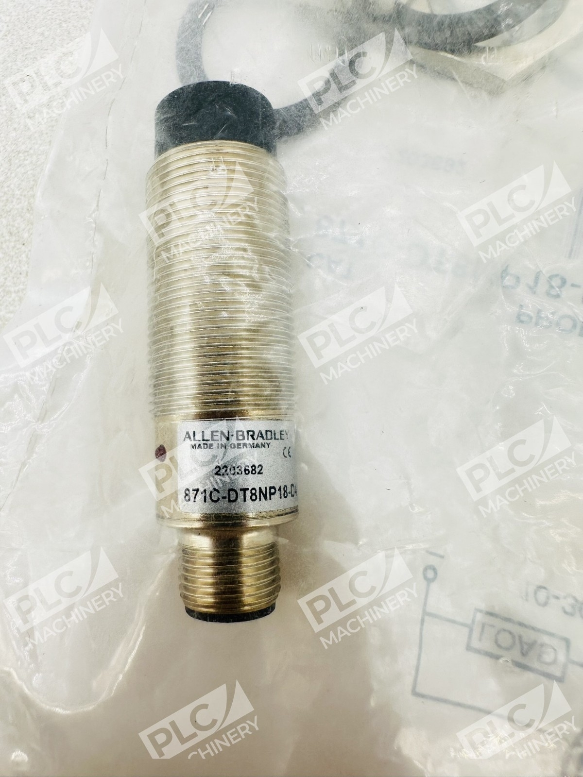 Allen Bradley 871C-DT8NP18-D4 Inductive Proximity Sensor Ser A - Image 7