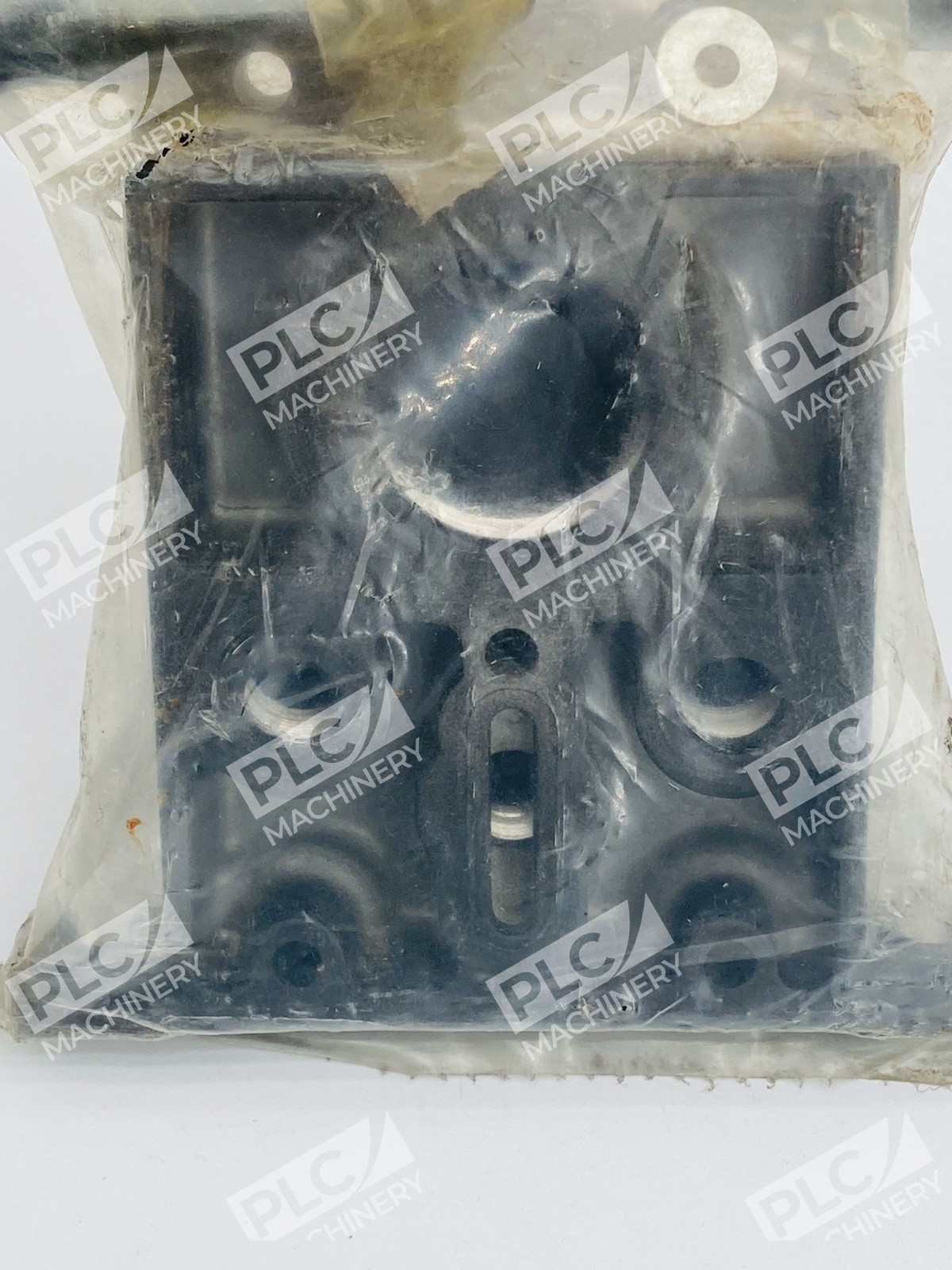 Norgren 13295-50 Nugget 200 Stack Valve Manifold Component - Image 4
