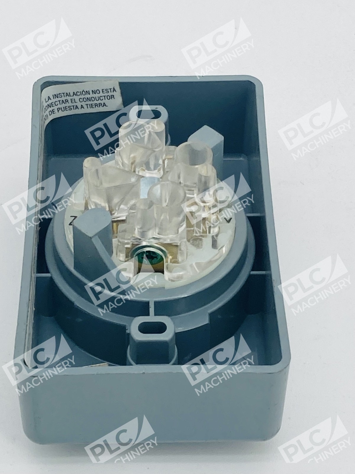 Hubbell HBL2420SR Twist-Lock Flanged Receptacle Enclosure Assembly - Image 4