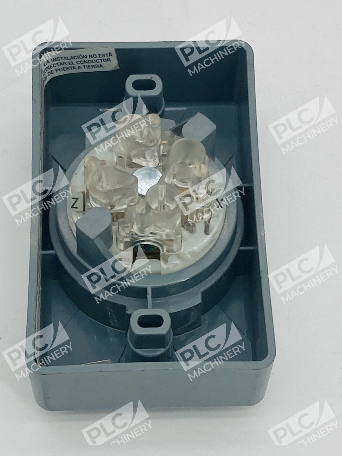 Hubbell HBL2420SR Twist-Lock Flanged Receptacle Enclosure Assembly - Image 5
