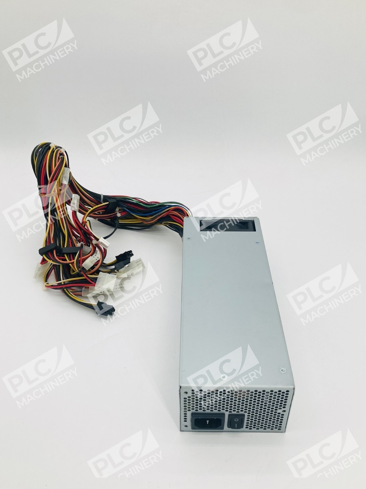 Sparkle Power SPI700W7BB 700W Switching Power Supply 80 Plus Bronze PSU