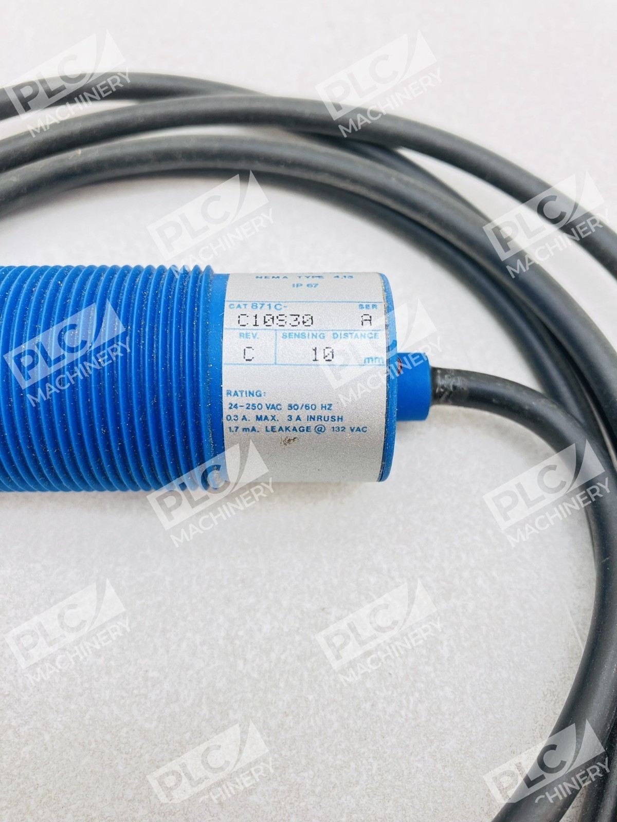 Allen Bradley 871C-C10S30 Inductive Proximity Sensor Ser A - Image 4