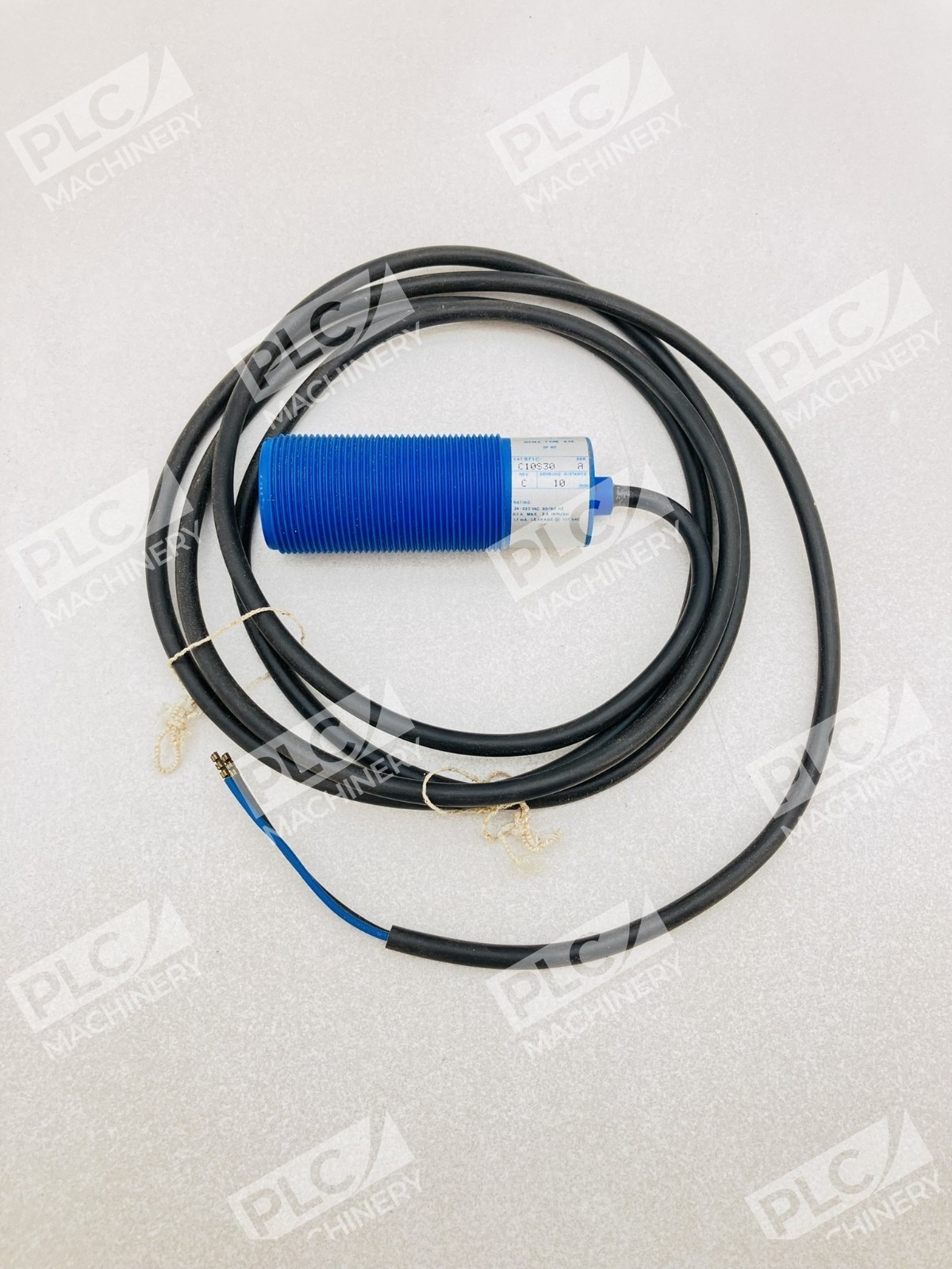 Allen Bradley 871C-C10S30 Inductive Proximity Sensor Ser A - Image 6