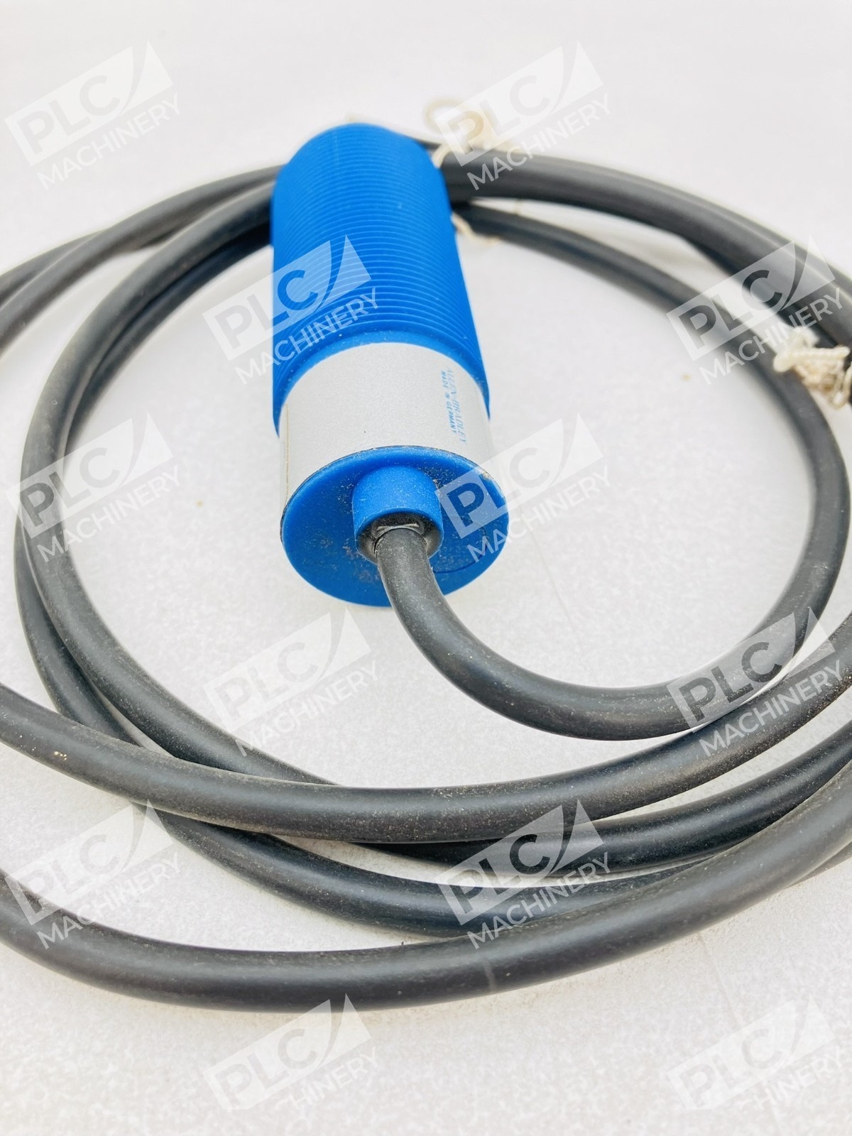 Allen Bradley 871C-C10S30 Inductive Proximity Sensor Ser A - Image 7