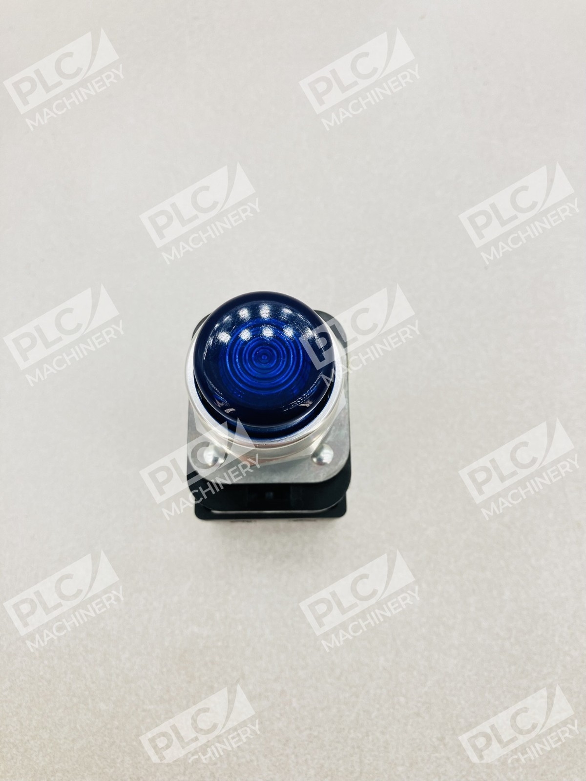 Allen Bradley 800T-QBH2B Illuminated Momentary Push Button Blue Ser U - Image 12