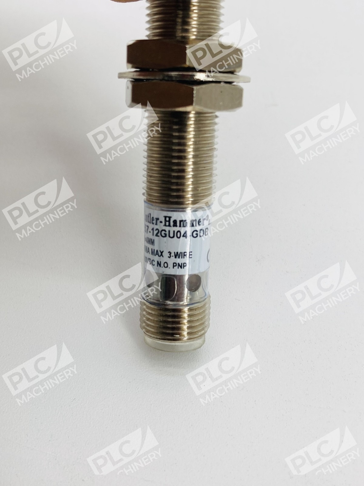 Eaton E57-12GU04-GDB Inductive Proximity Sensor 3-Wire 4mm Ser B - Image 8