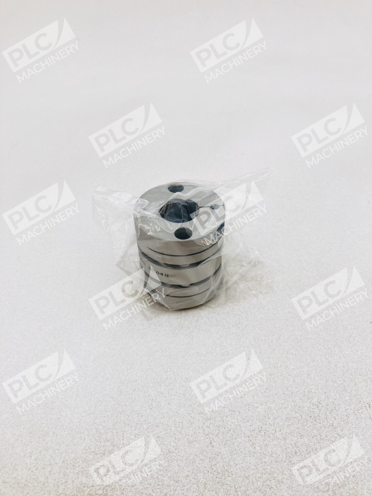 Zero-Max SC040R-041-019 Servo Coupling Double Flex Shaft Coupler - Image 5