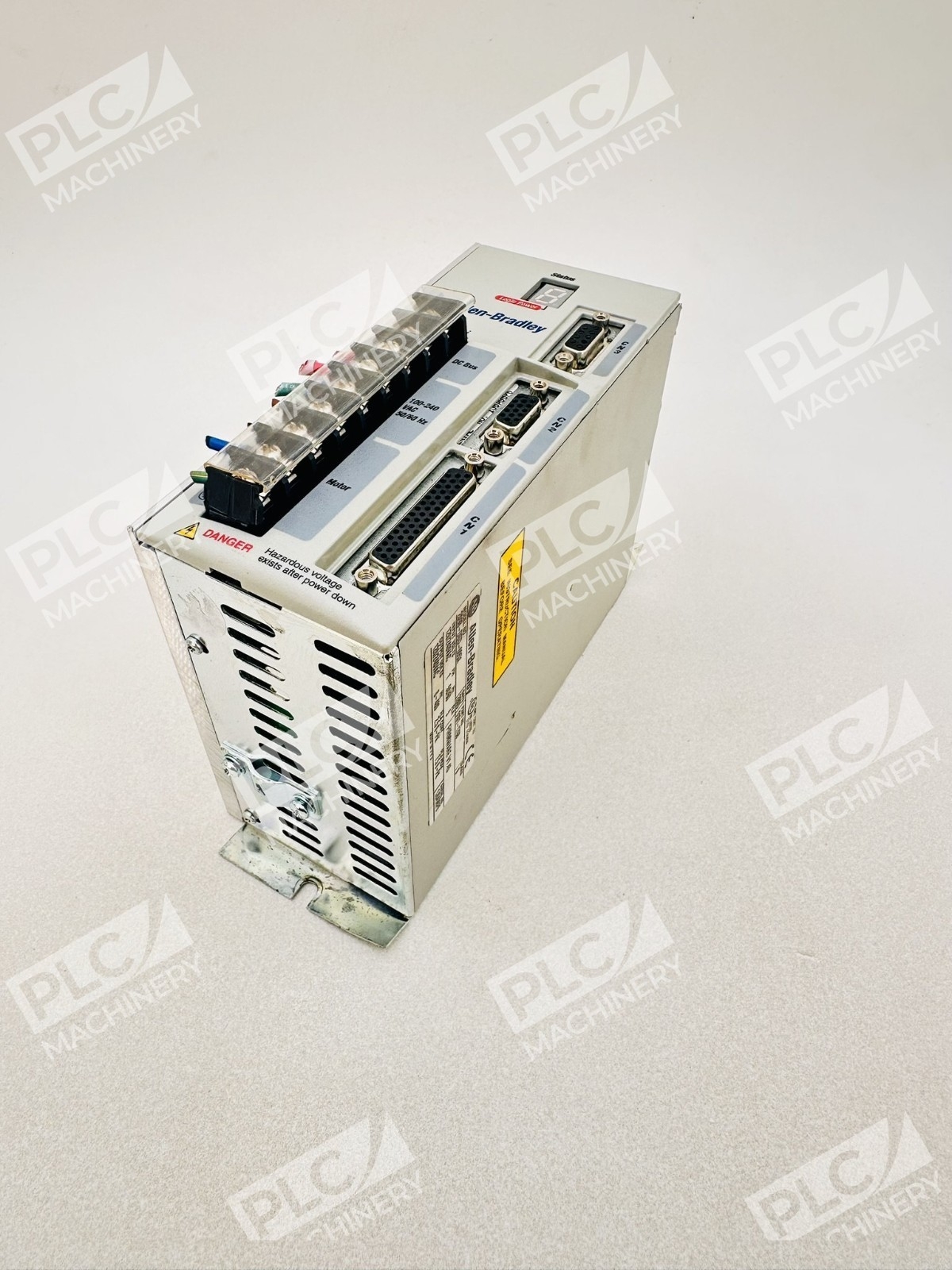 Allen Bradley 2098-DSD-005X Series B Ultra3000i Servo Drive - Image 9