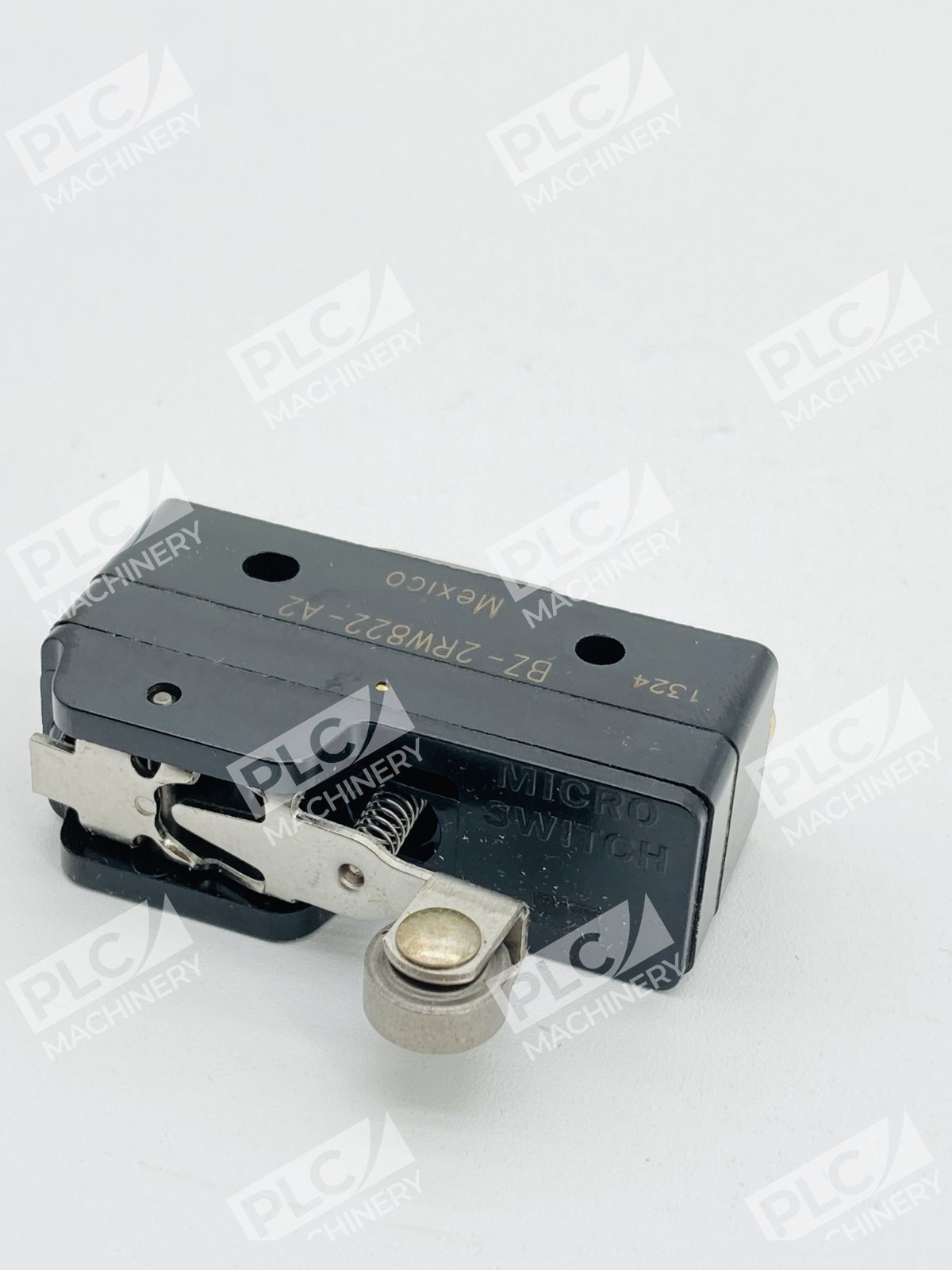 Honeywell BZ-2RW822-A2 Sensing & Control Micro Switch Lot of 3 - Image 8