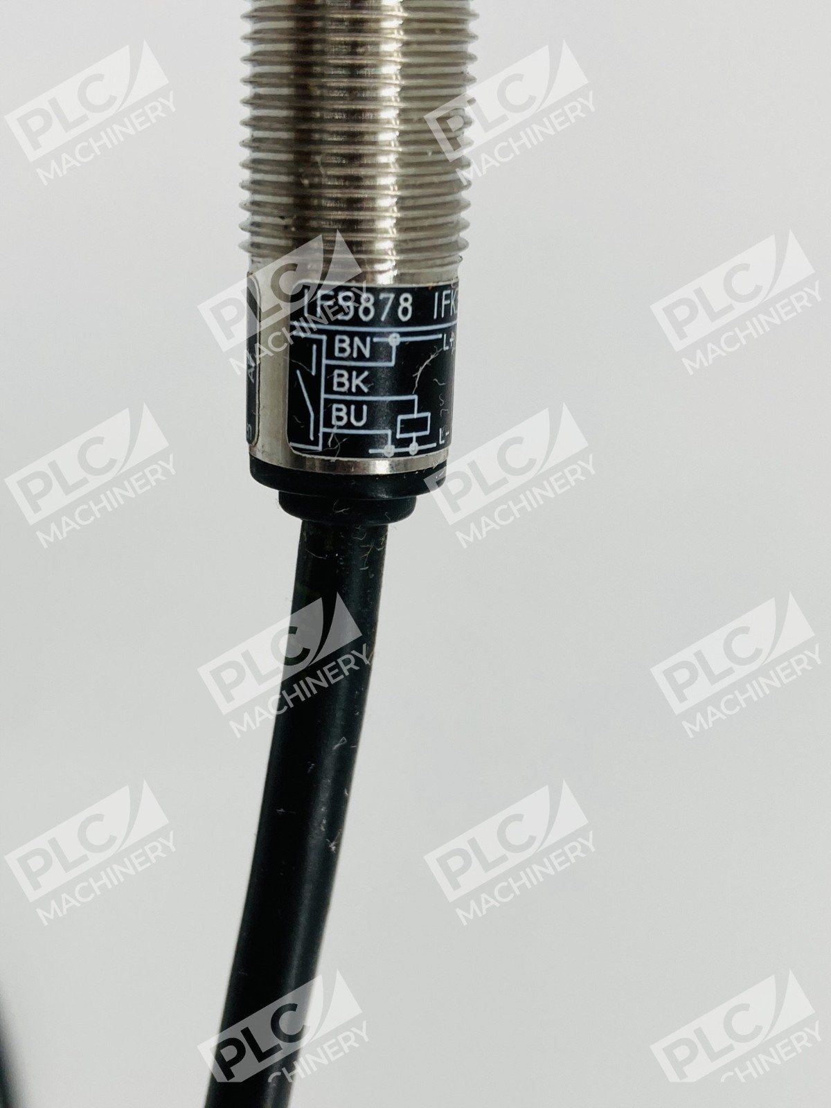 IFM Efector IF5878 Inductive Proximity Sensor 6m Cable IFK3003BBPKG/V4A/6M - Image 7