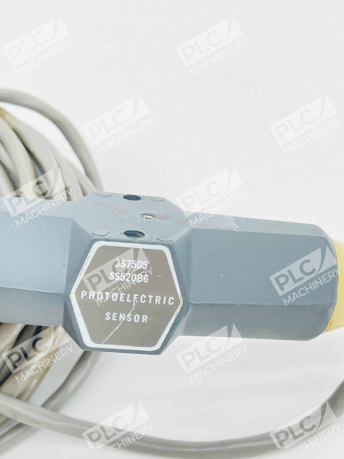 General Electric 3S7505SS520B6 Photoelectric Sensor 25ft Cable - Image 8