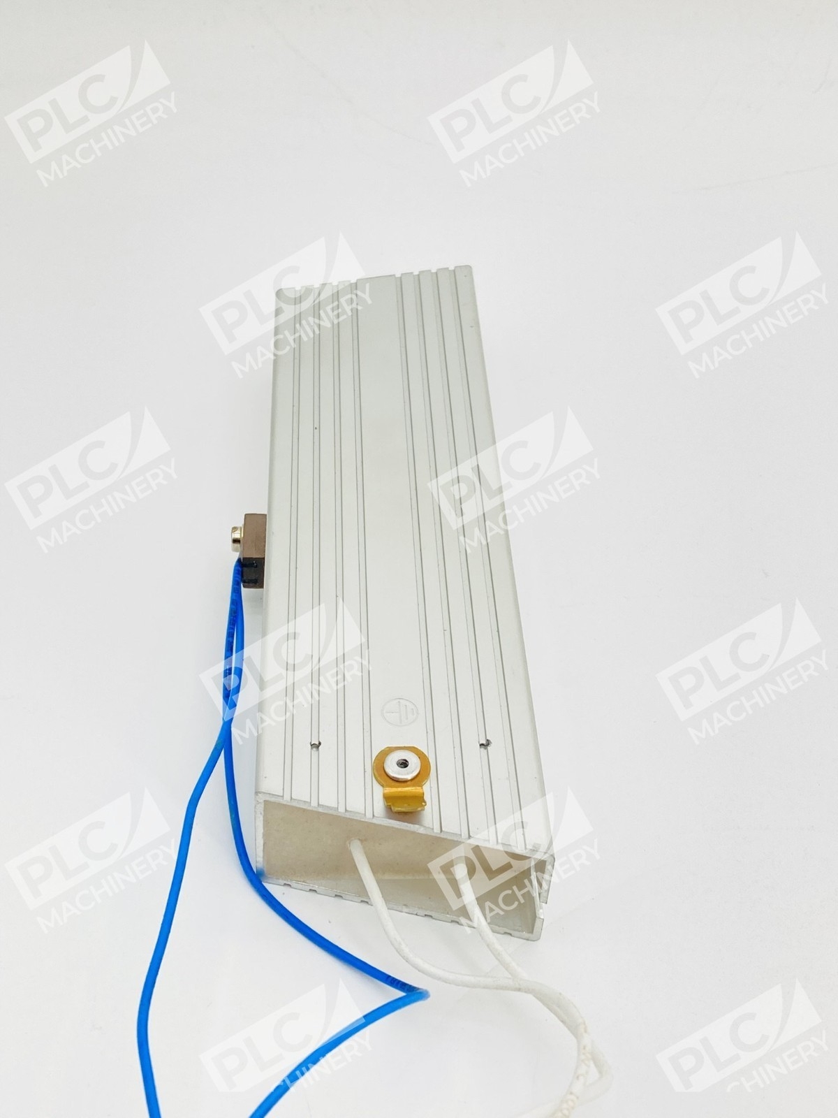 Lenze ERBM082R100W Brake Resistor 82 Ohm 100W - Image 4