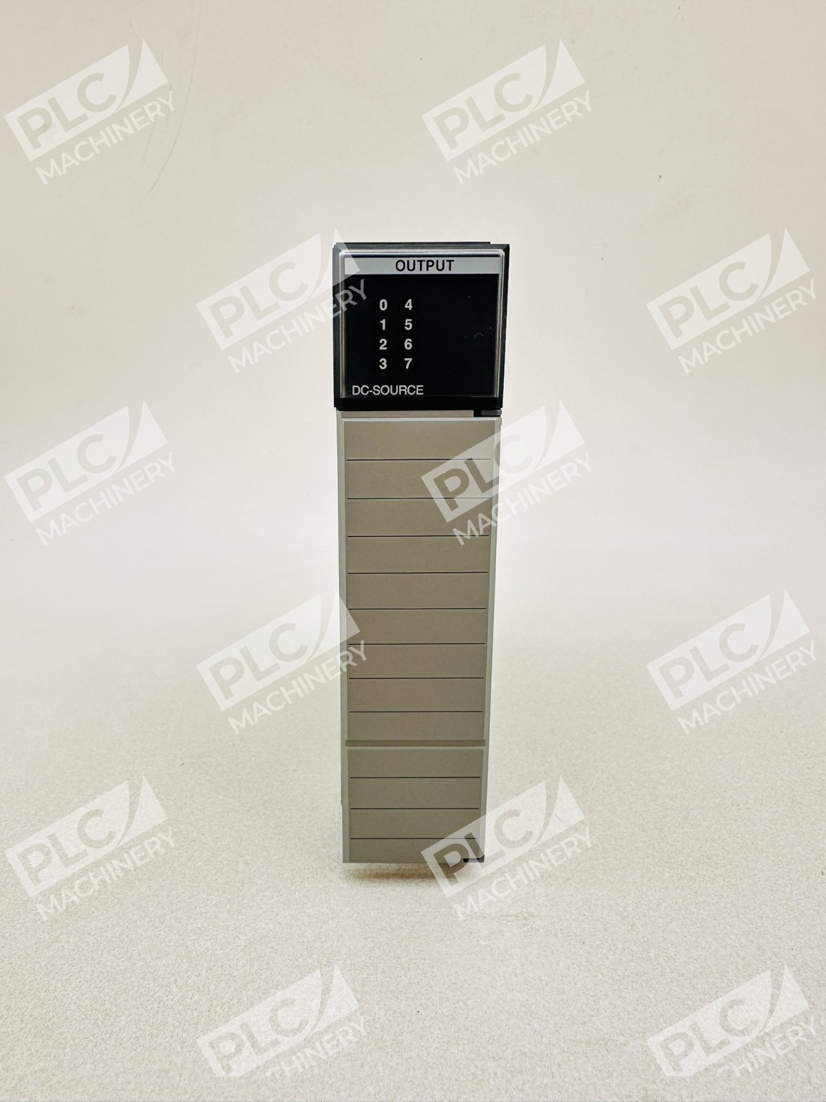 Allen Bradley 1746-OB8 Series A SLC500 Output Module - Image 9