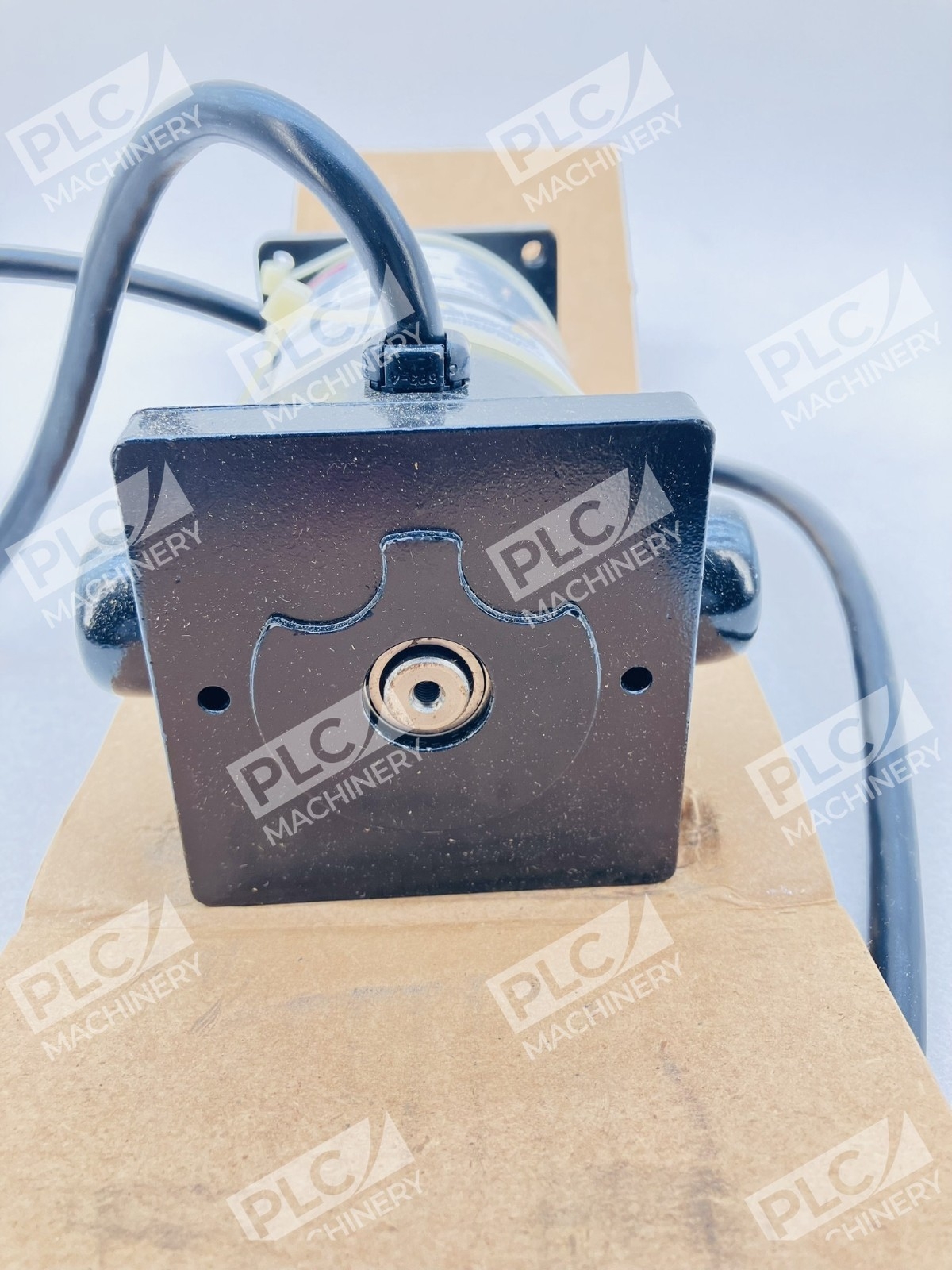 Dayton 4Z140D DC Motor 1/8HP 90V 1800RPM - Image 8